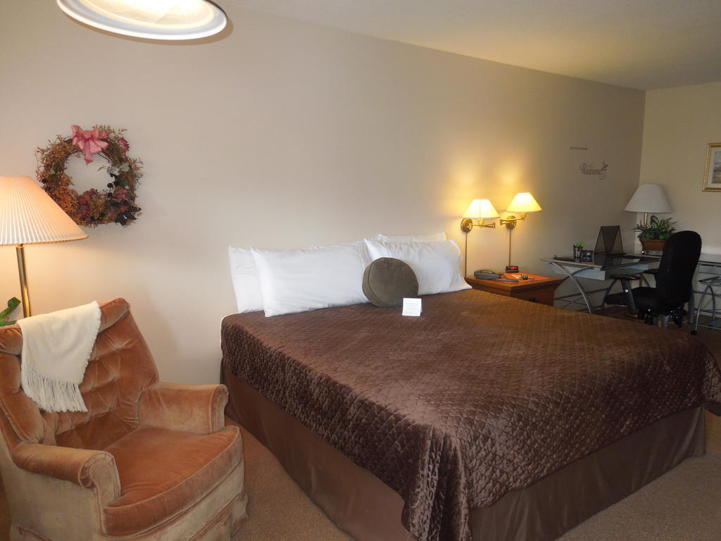 Plaza Motel Bryan Buitenkant foto